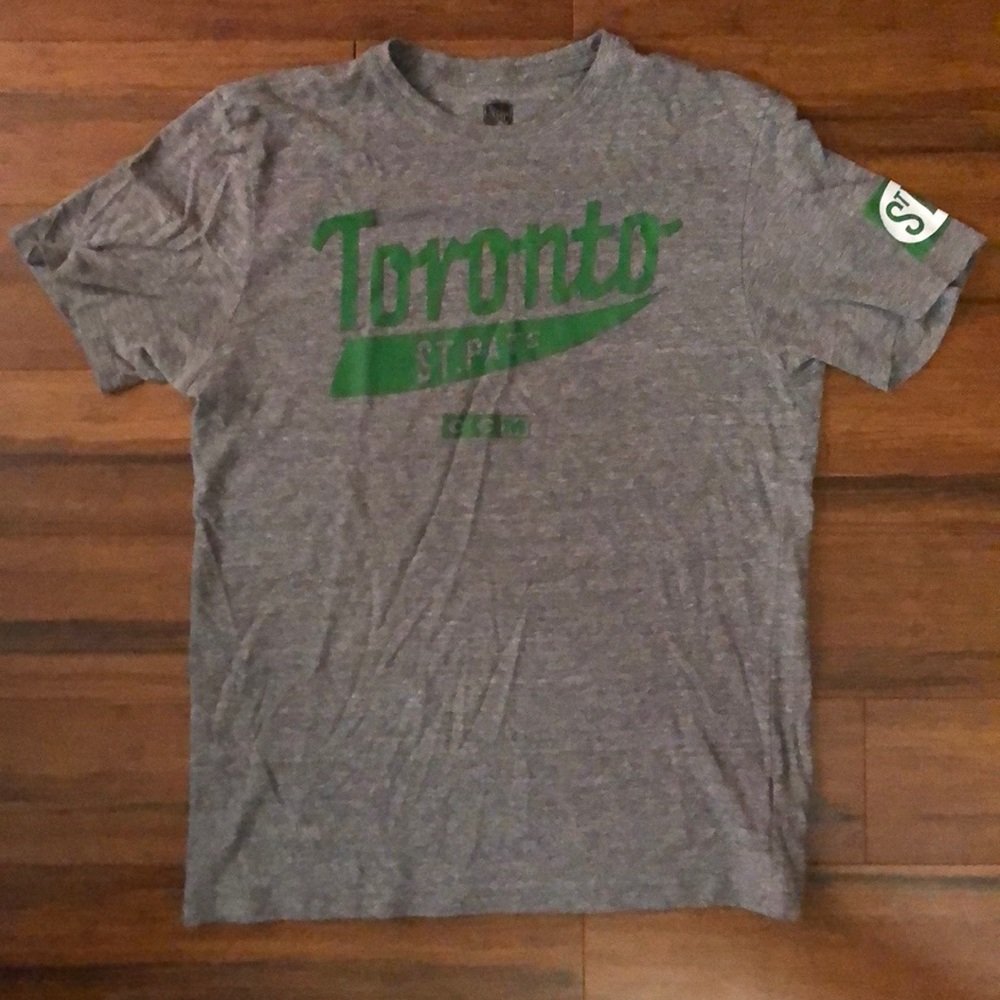 CCM NHL MENS TORONTO ST PATS (MAPLE LEAFS) MEDIUM (M) SHIRT